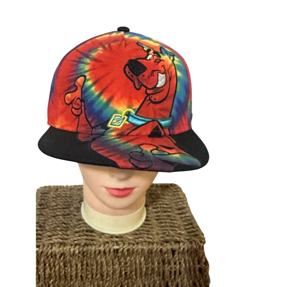 NWT Scooby-Doo Tie Dye Snapback Hat‎ Warner Bros Embroidered Graphic Flat Brim